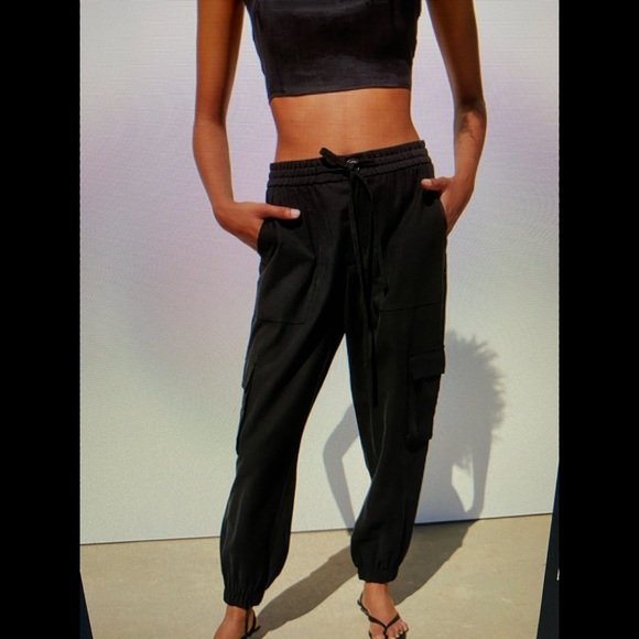 Zara Pants - ZARA Utility/cargo pants black